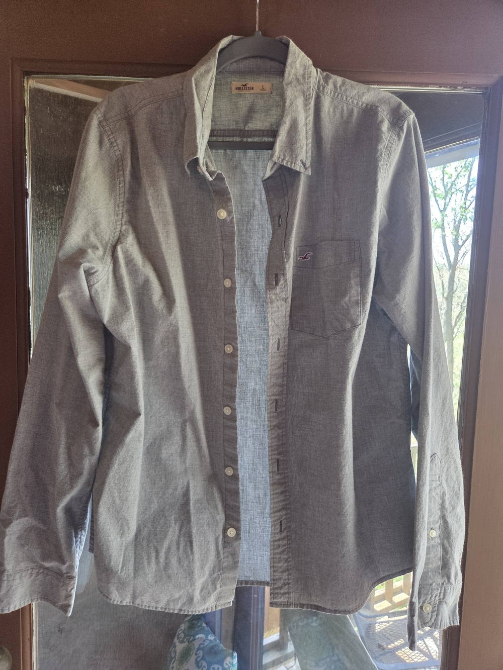 Hollister Men's Button-Up Shirt in Heather Gray